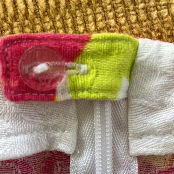 Lilly Pulitzer High Waist Cotton Jacquard Floral Print Shorts Size 4 - Picture 7 of 7